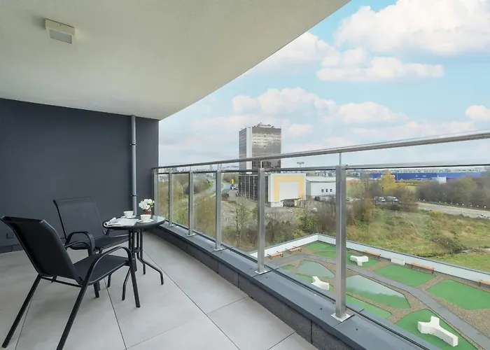 Apartment Modern Air Conditioning & Parking By Renters