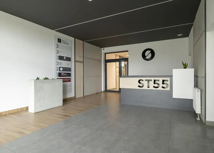 Modern Air Conditioning & Parking By Renters * Rzeszow